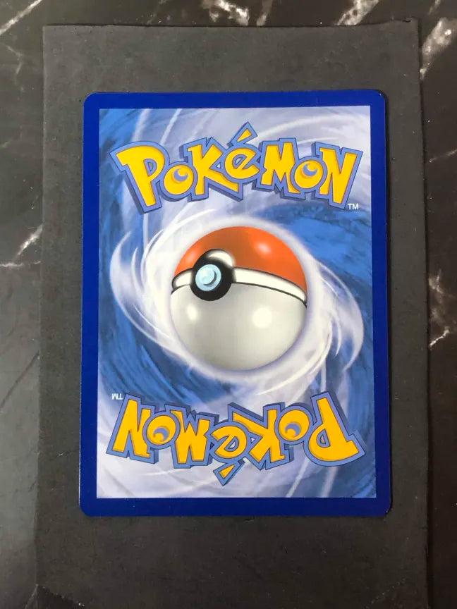Carte Pokémon Togekiss VMAX Voltage Éclatant
