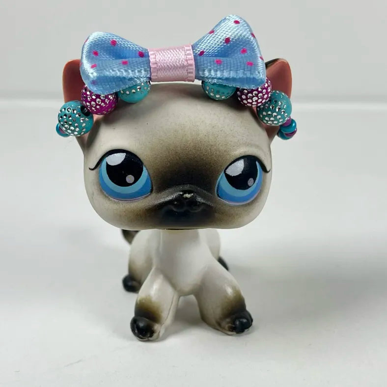 Blue and pink LPS crown