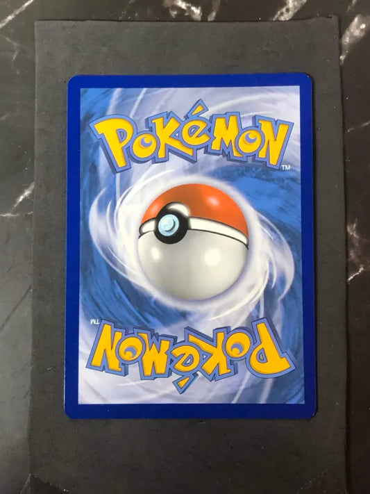 Carte Pokémon Togekiss VMAX Voltage Éclatant