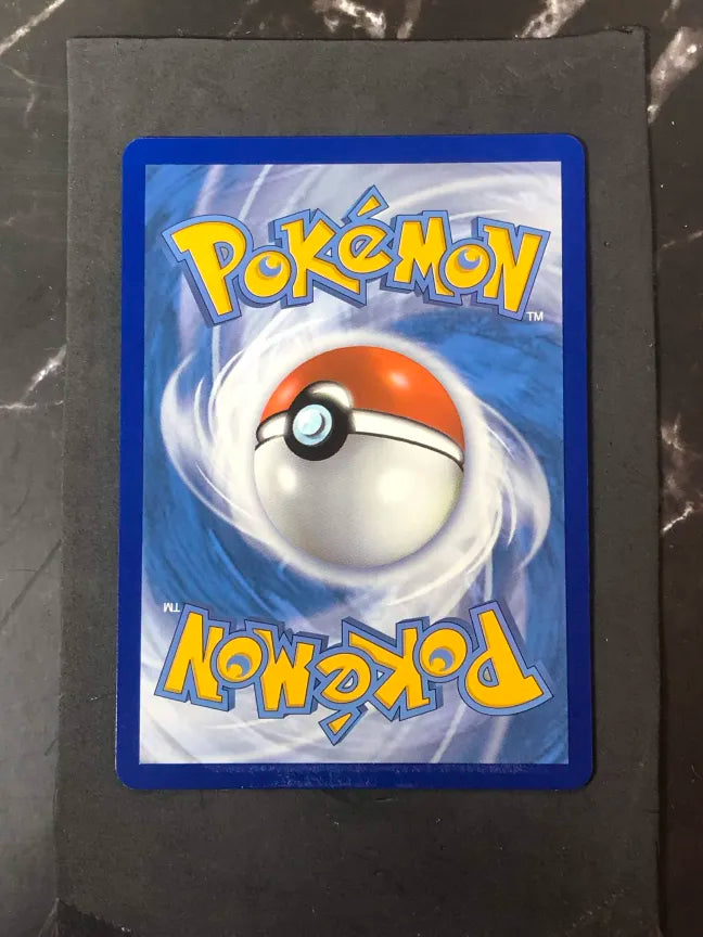 Carte Pokémon Mew V Poing de Fusion