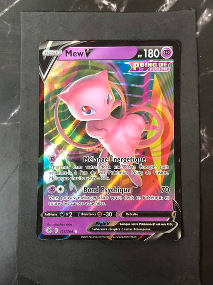 Carte Pokémon Mew V Poing de Fusion