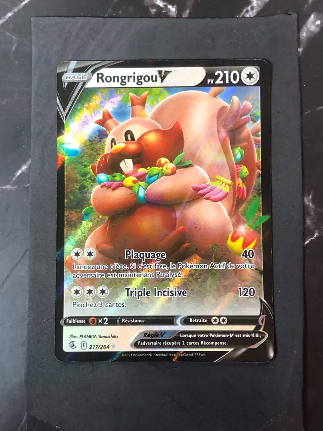 Carte Pokémon Rongrigou V Poing de Fusion