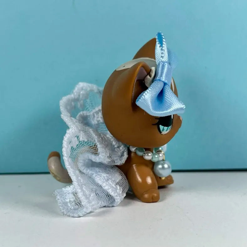Light blue LPS outfit