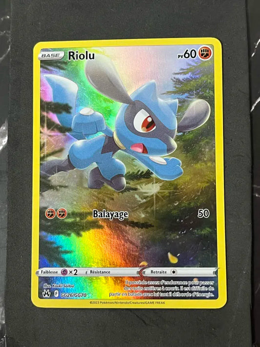Carte Pokémon Riolu Zénith Suprême